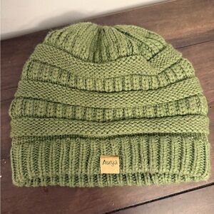 Aurya Olive Green Chunky Knit Beanie Hat – Slouchy Cable Style